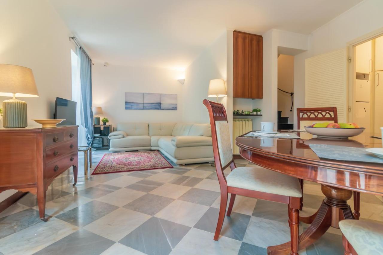 דירות ראפאלו Casa Claudia Relax Con Patio E Parcheggio מראה חיצוני תמונה